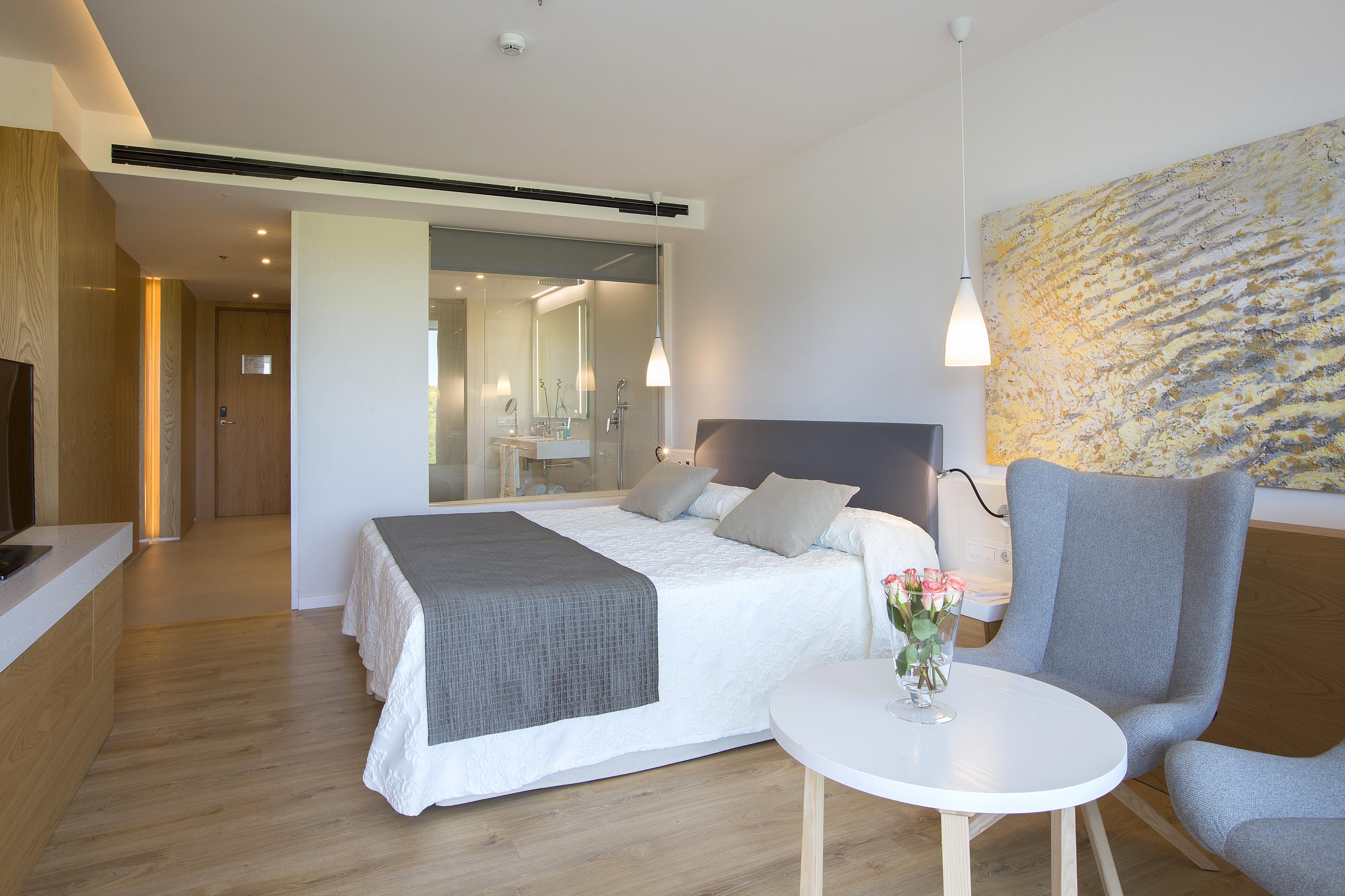 Hipotels Playa De Palma Palace&Spa (Adults Only) Exterior photo A room at the hotel