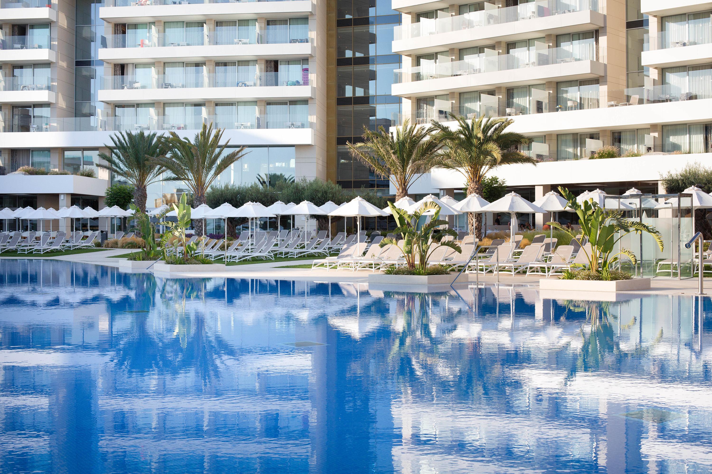 Hipotels Playa De Palma Palace&Spa (Adults Only) Exterior photo The Westin Resort & Villas, Playa Mujeres, Cancun, Mexico