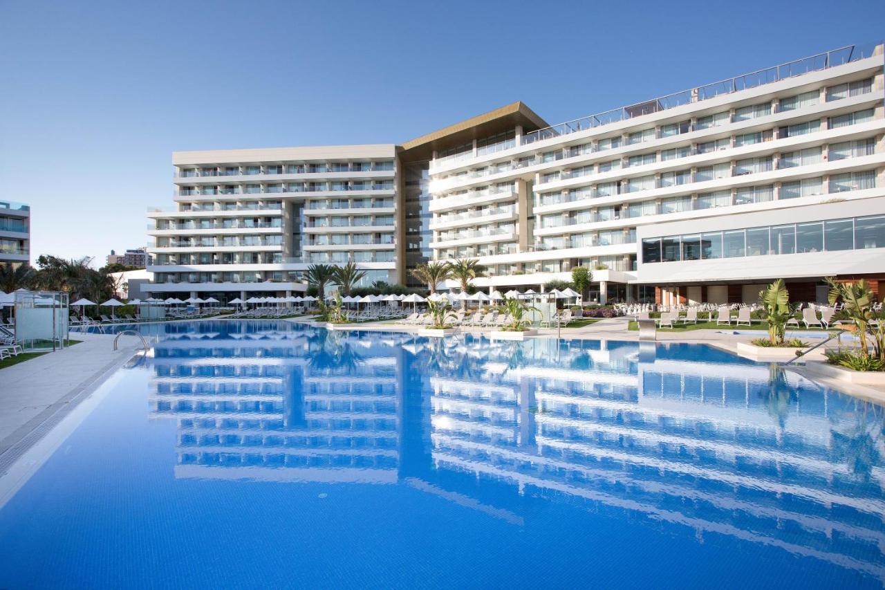 Hipotels Playa De Palma Palace&Spa (Adults Only) Exterior photo The hotel's main building